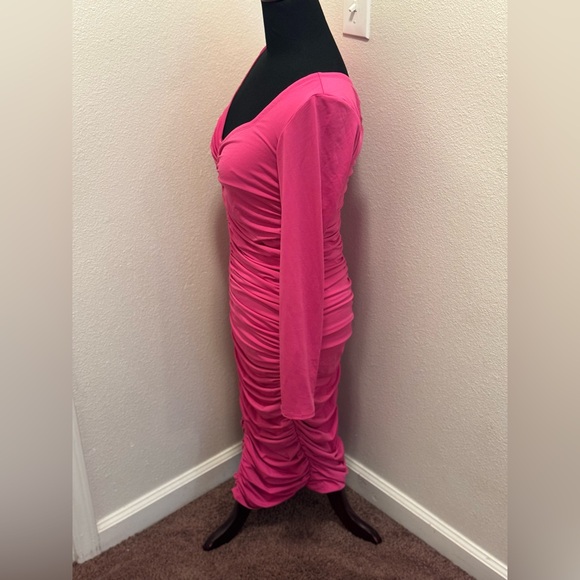 Rachel Parcell Ruched Pink Midi Dress Bodycon Long Sleeve Barbie M - Picture 3 of 9